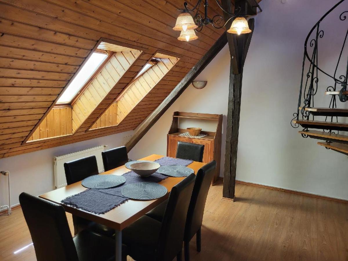 Sunflower Prague Apartments And Suites エクステリア 写真