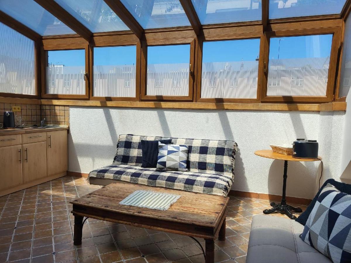 Sunflower Prague Apartments And Suites エクステリア 写真