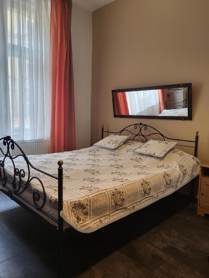 Sunflower Prague Apartments And Suites エクステリア 写真