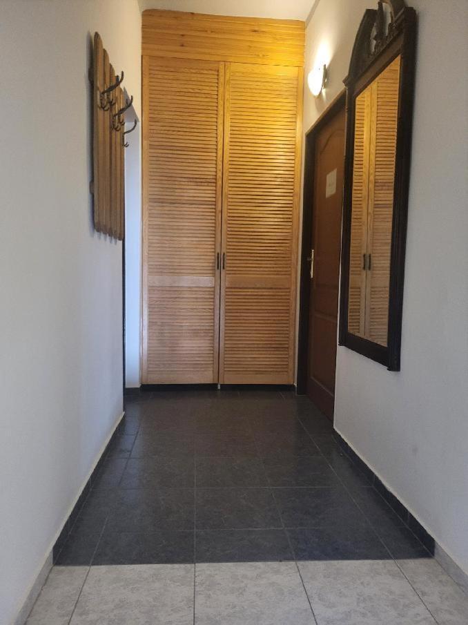 Sunflower Prague Apartments And Suites エクステリア 写真