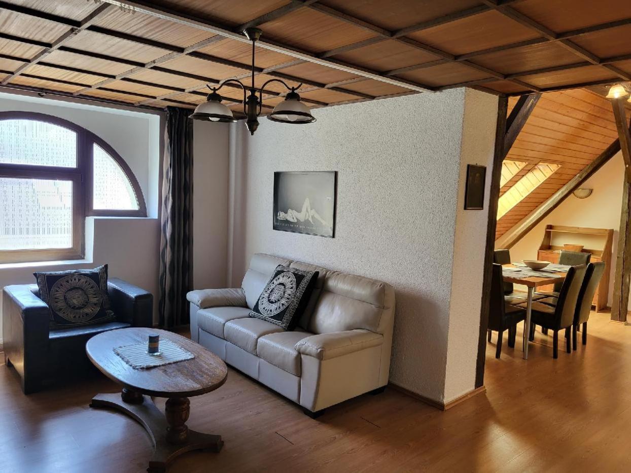 Sunflower Prague Apartments And Suites エクステリア 写真