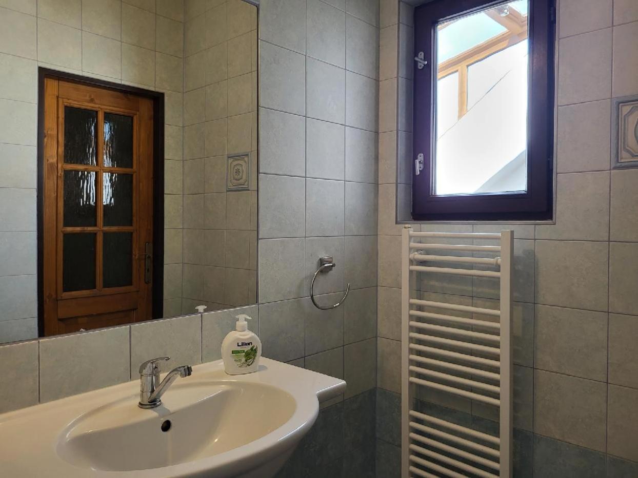 Sunflower Prague Apartments And Suites エクステリア 写真